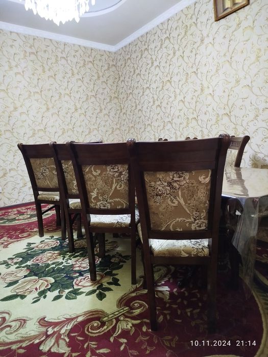 Продается Стол стулья