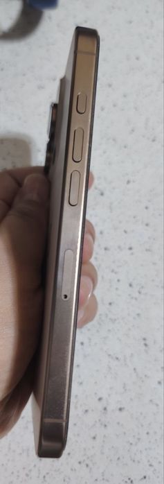 Айфон 16 про сотилади