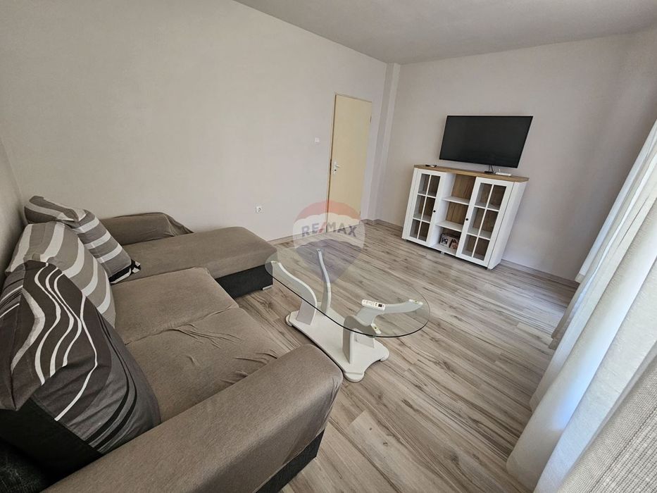 Дава се под наем Двустаен апартамент в Варна, м-т Акчелар - 56 кв.м за 408 € - Снимка #3