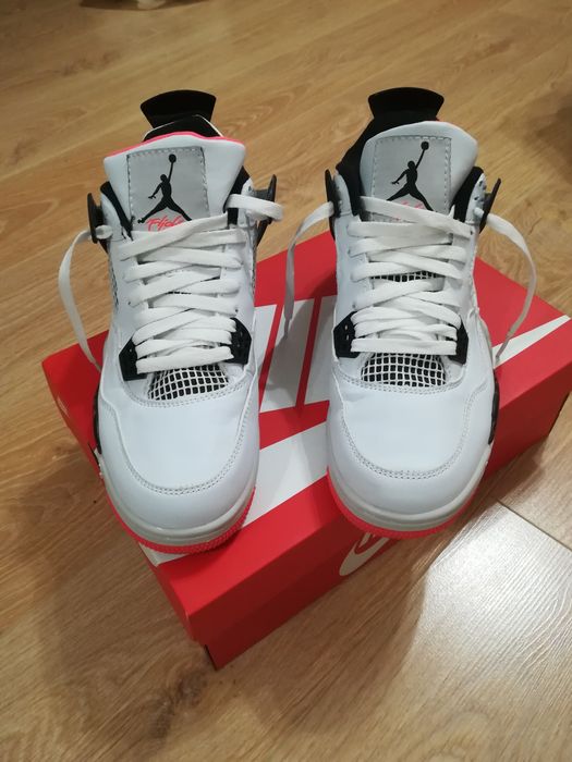 Jordan 4 Flight Nostalgia