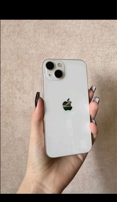 Продам iPhone 13