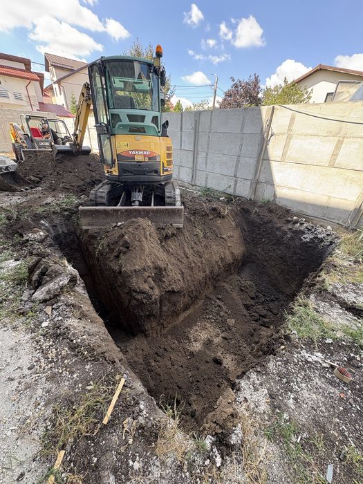 Miniexcavator Miniincarcator Bobcat de Inchiriat