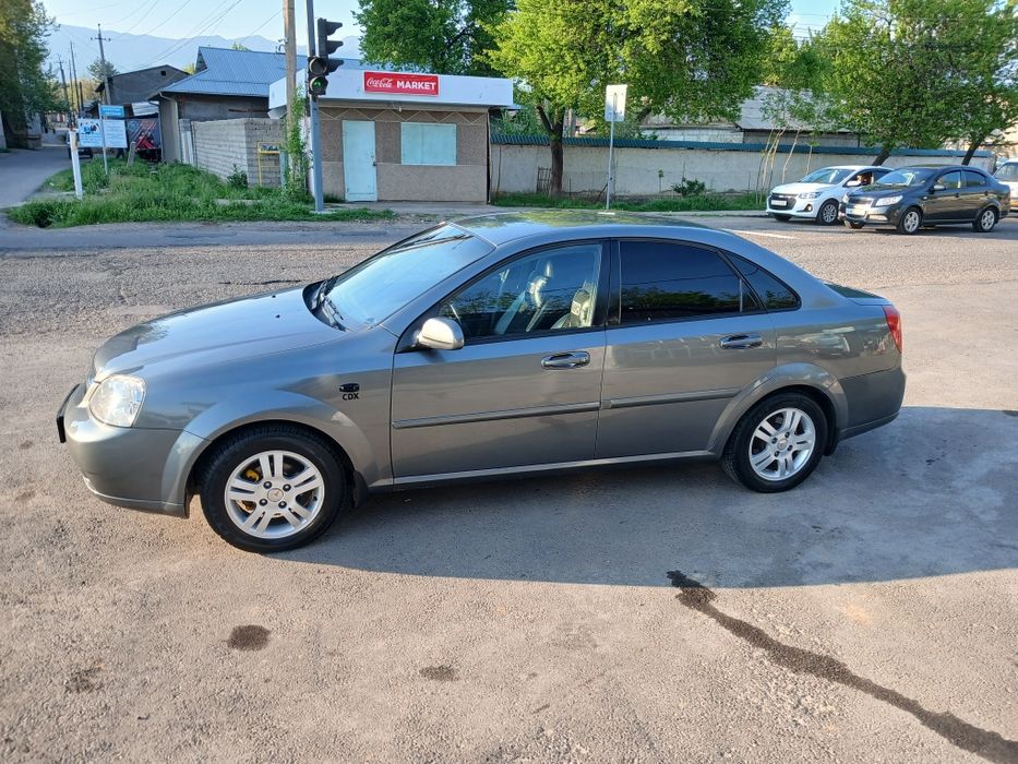 Лассети 1.8 механика 5700$