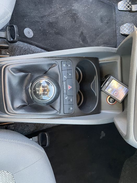 SEAT Ibiza 2009 -4 usi-incalzire scaune-Bluetooth Touch-180.000 km