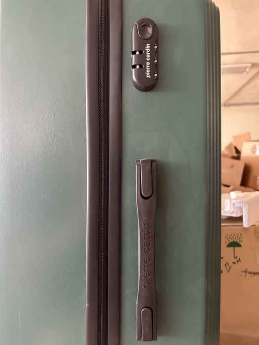 Комплект куфари Pierre Cardin