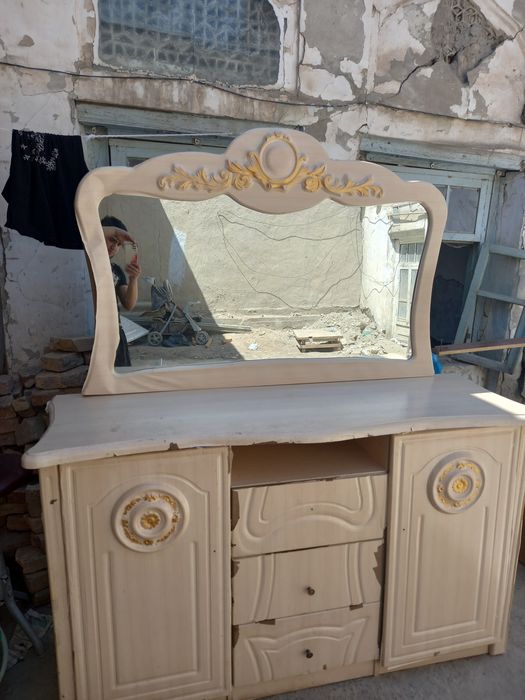 Мебель для спальня и парикмахерской