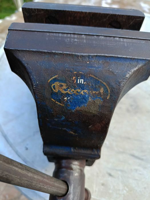 Английско менгеме - 18 кг. "Rekord" отлично състояние
Доставка с еконт