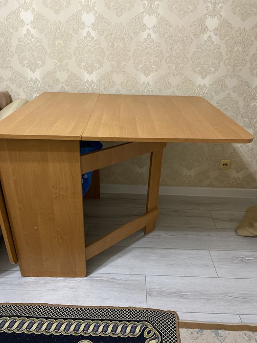 Стол-книжка