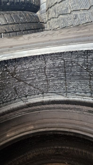 235 50 19 Pirelli Seal 2 anvelope iarna