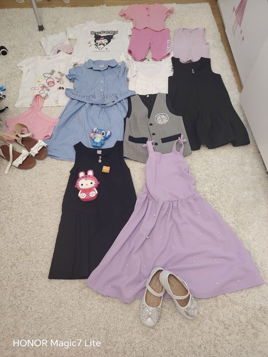 Lot hainute fetite 8-9 ani plus pantofi 34