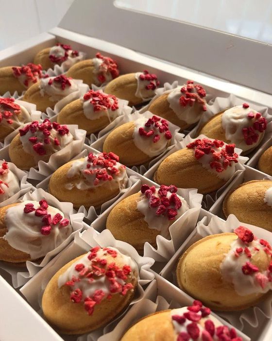 Новогодние орешки