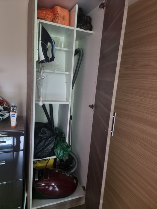 Холна секция гланц