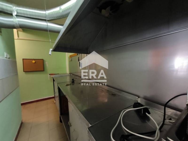 Заведение за бързо хранене на топ локация