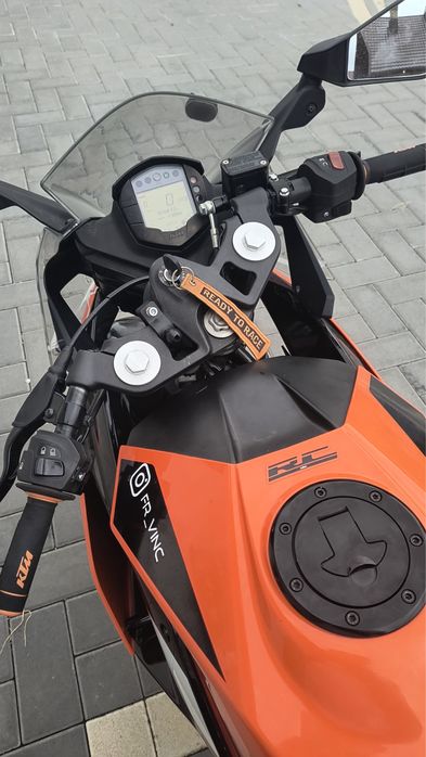 Motocicleta Ktm Rc 125 ABS pentru A1
