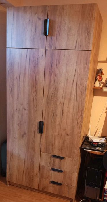 Гардероб 
Гардероб JENSLEV 96x176 2 врати 3 чекм. див натурален дъб