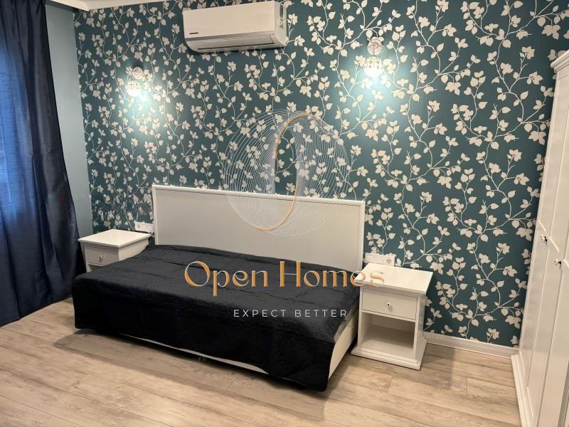 Продава се Четиристаен апартамент в Пловдив, Христо Смирненски - 90 кв.м за 2212 €/кв.м - Снимка #9