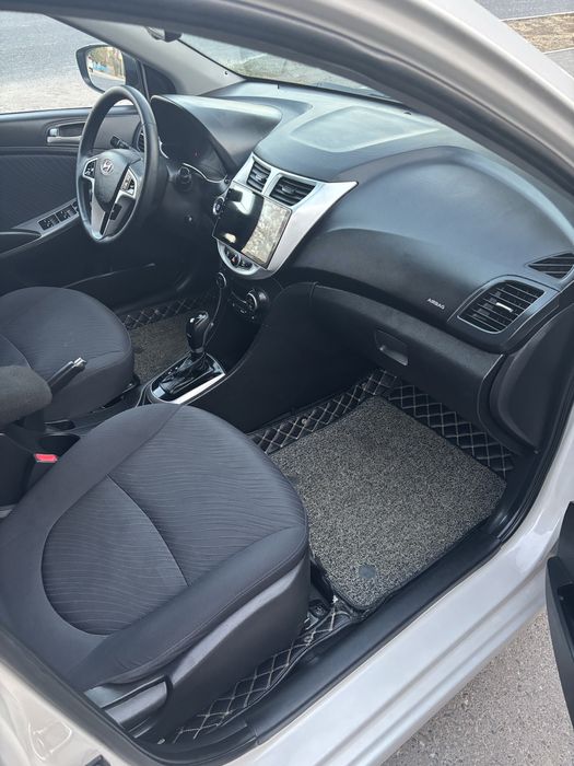 Hyundai акцент 2014