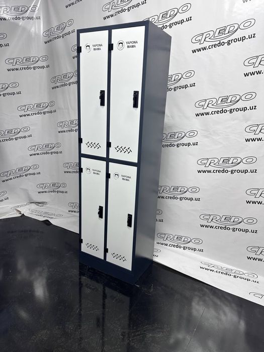 Шкаф для раздевалки, Металлический шкаф