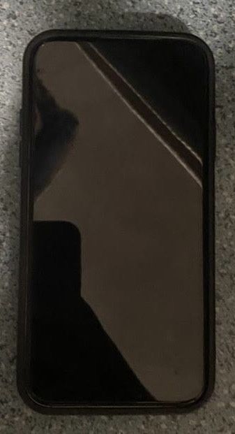 Iphone 11 64 гб.