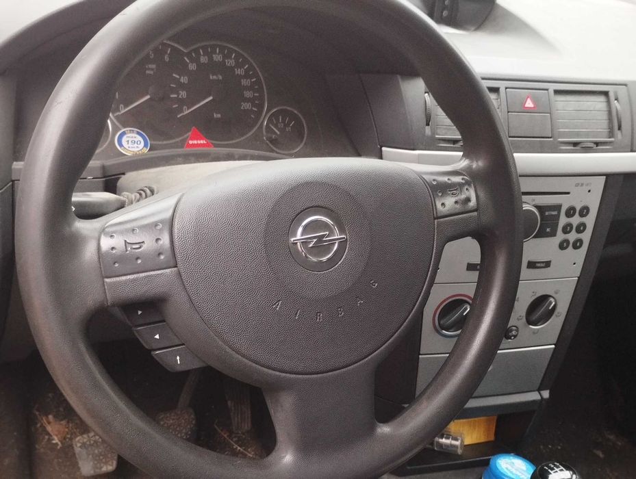 Vând Opel Meriva 1.7 disel