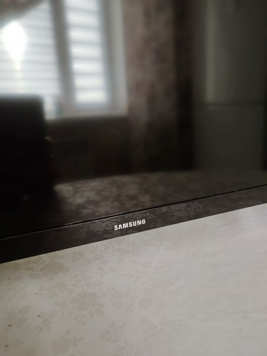 Телевизор Samsung