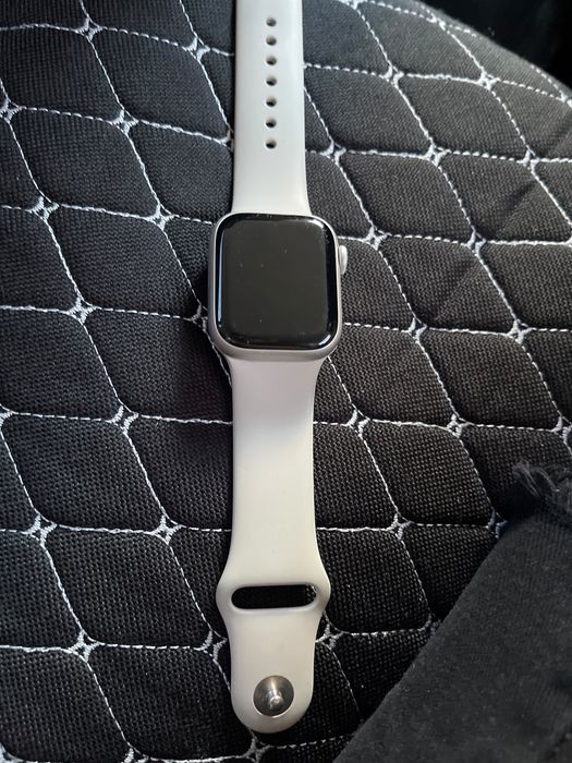 Apple watch 8 series