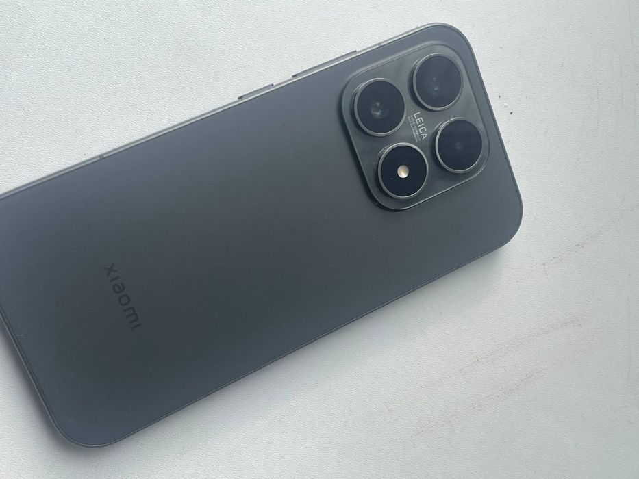 Xiaomi 17 16/512
