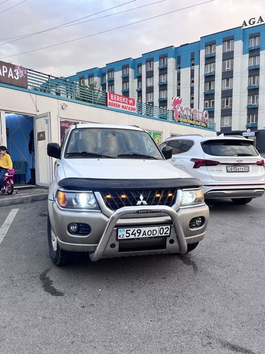 Фары монтеро спорт