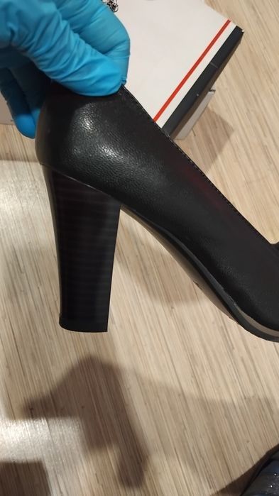 Продам новые туфли