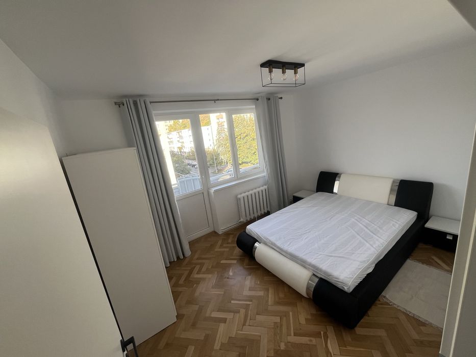 Inchiriez ap .80 mp , decomandat 3 camere , doua bai , cartierul grigoresc .. et 3 ,