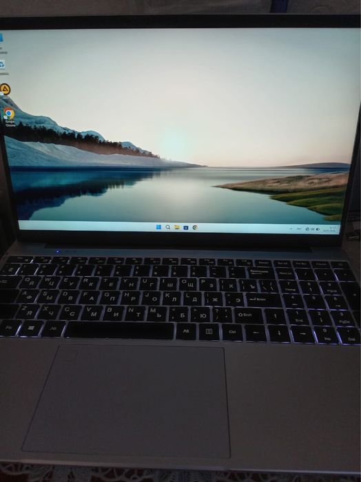 Ноутбук Intel Идеальное состояние