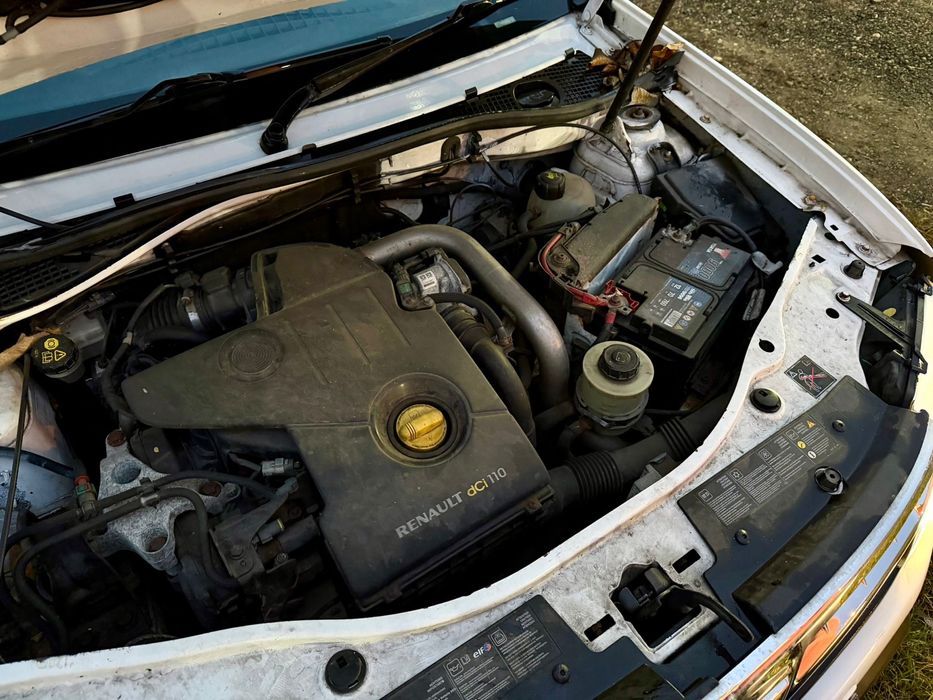 Dacia Duster motor 1.5 Diesel Volan dreapta 80000 Mile