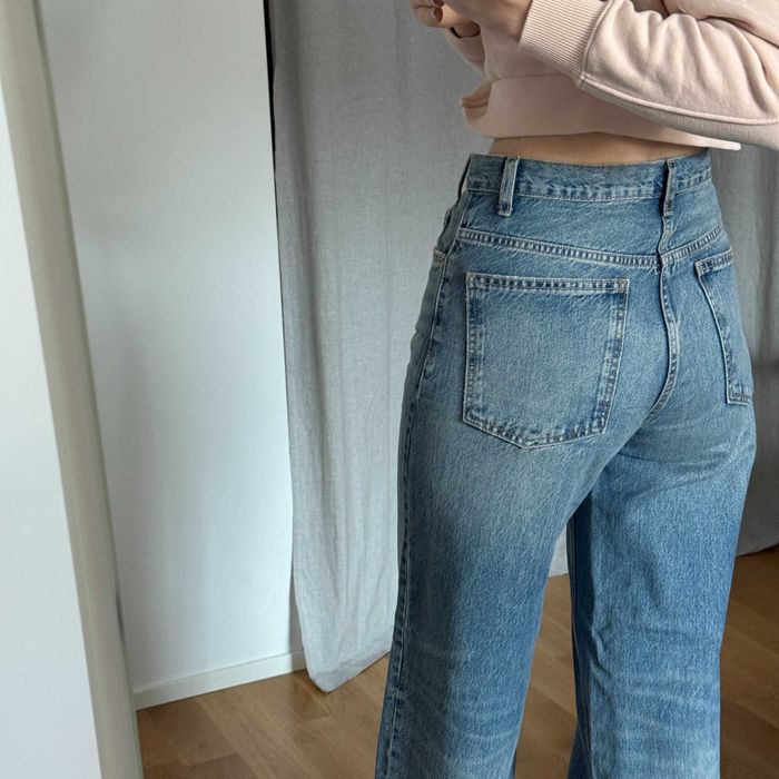Дамски дънки Zara, размер 36, висока талия и широк крачол