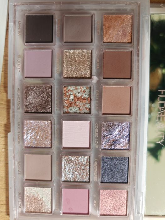 Huda Beauty Rose Quartz N оригинал