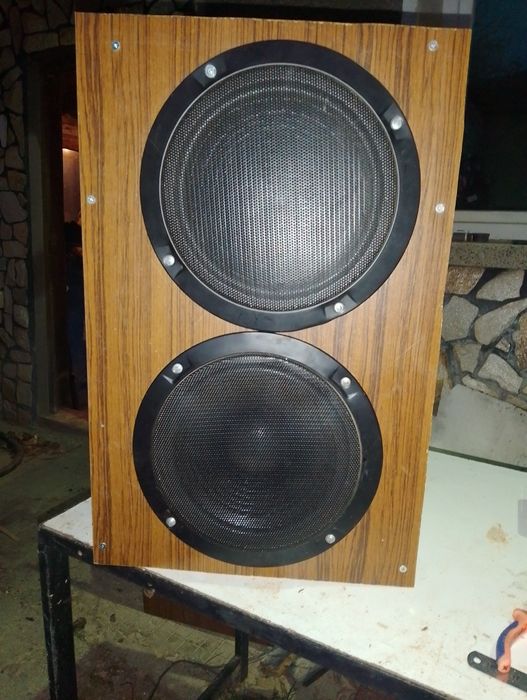 Продавам колона 10инча