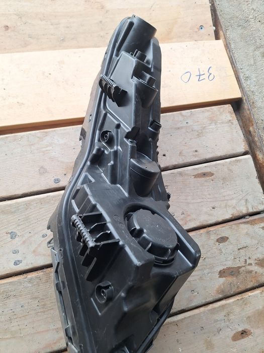 Левая блок  фара