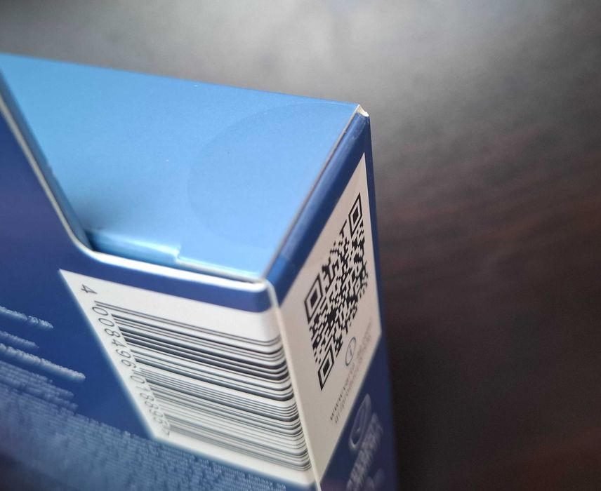 Varta външна батерия 10000 mAh + фенерче подарък