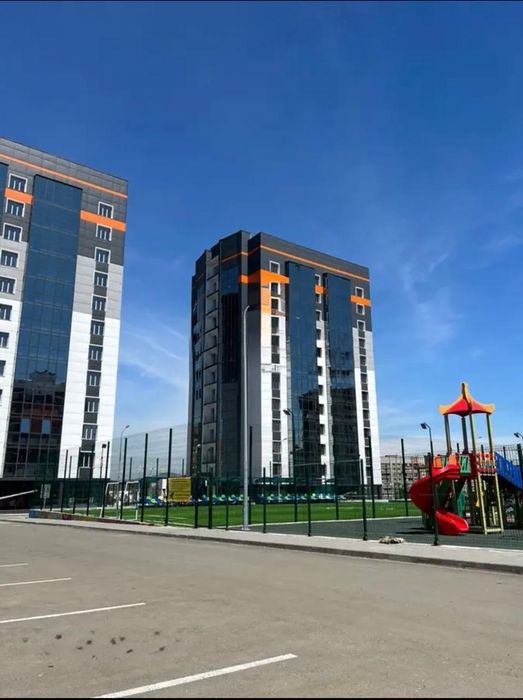 Продам 2-х квартиру 77кв.м.