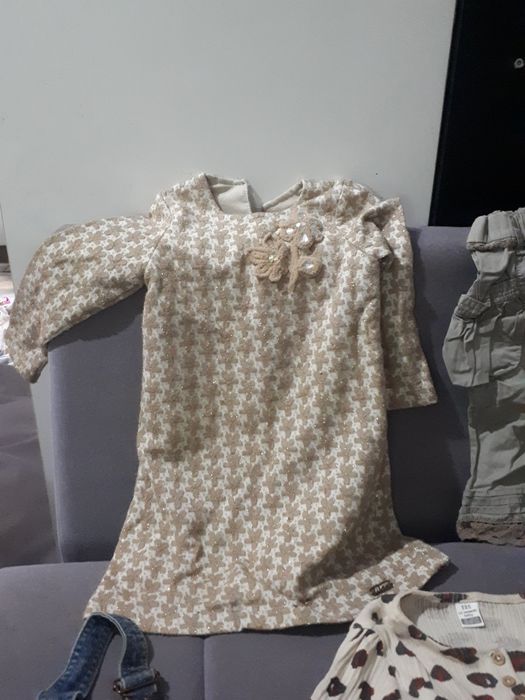 Детские вещи бу в отличном состоянии.  От 1 года до 3 лет. На девочку