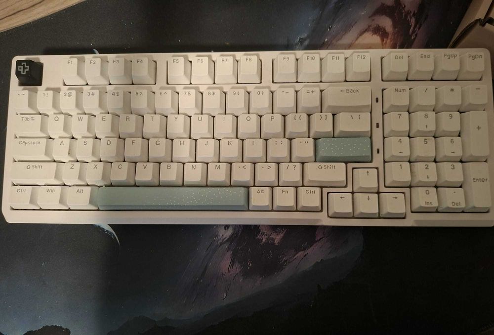 Tastatura qwertykey Salt and Pepper