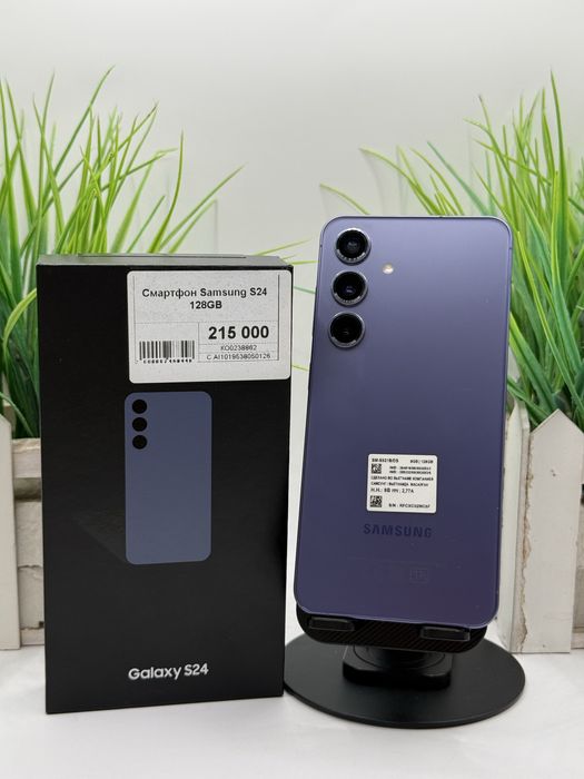 Смартфон Samsung S24