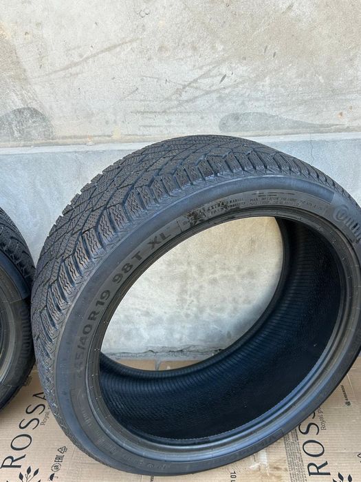 Зимние Шины в отличном состоянии. ,