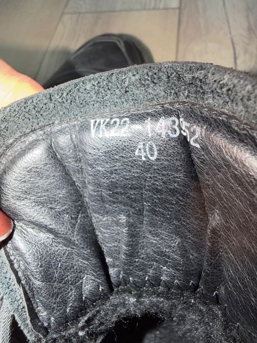 Продам сапожки модные