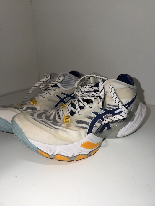 Волейбольные кроссовки Asics Метарайс