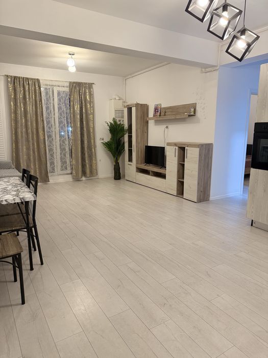 Apartament de inchiriat zona rahova / teiusi langa baza militara
