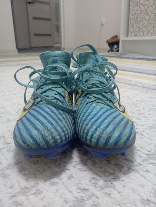 Бутсы айр зум продам