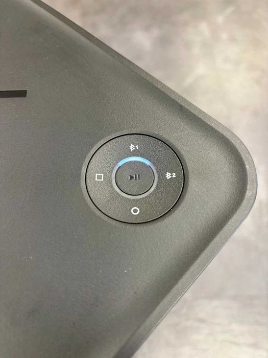 Ultimate Ears HYPERBOOM Bluetooth speaker