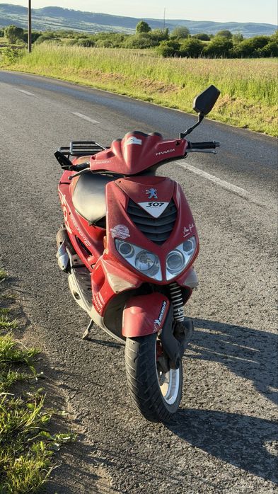 Vănd scuter 49 cc cu acte