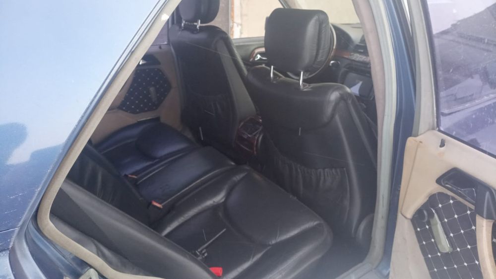 Срочно Продам авто. Мерседес бенз Е 230