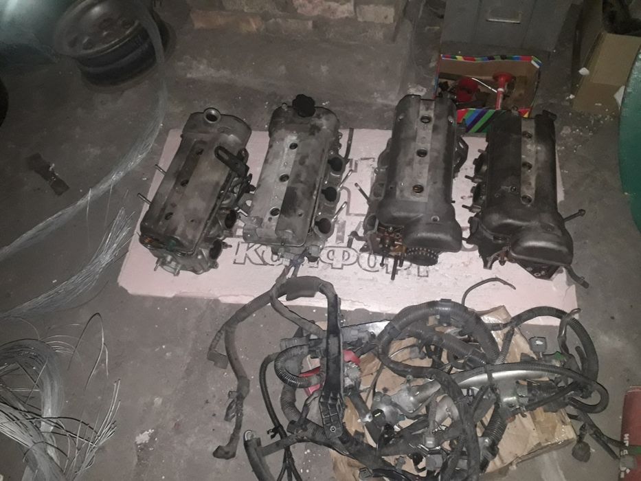 Двигатель Сузуки хл7, компрессор кондиционера, впуск